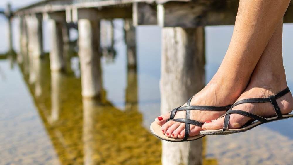 SoleRunner-Damen-Sandale-Rhea-dunkelbraun-lifestyle-2-533550